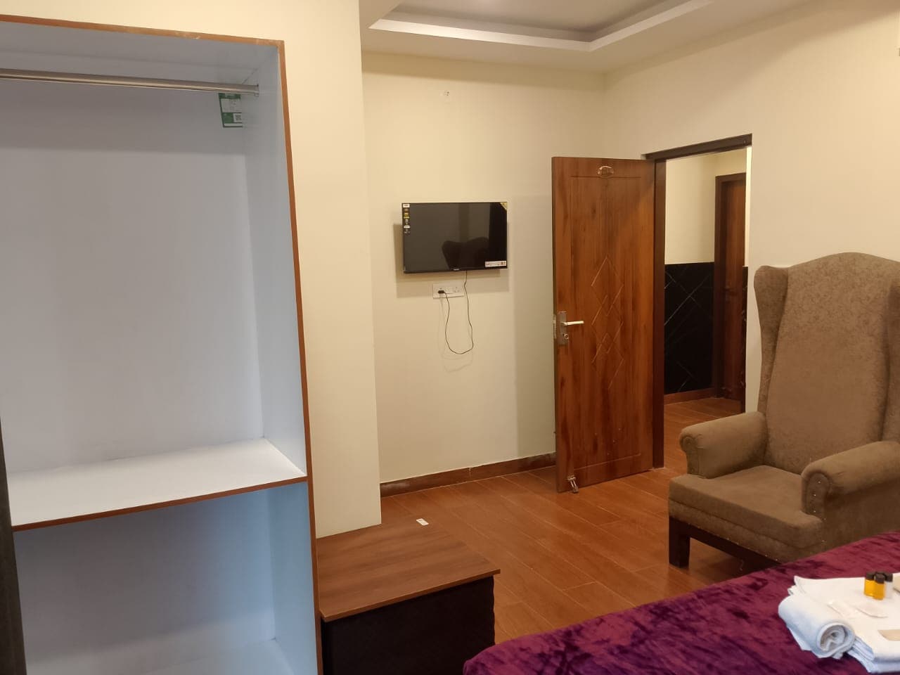 Guest room interior at Hotel Vishla Palace